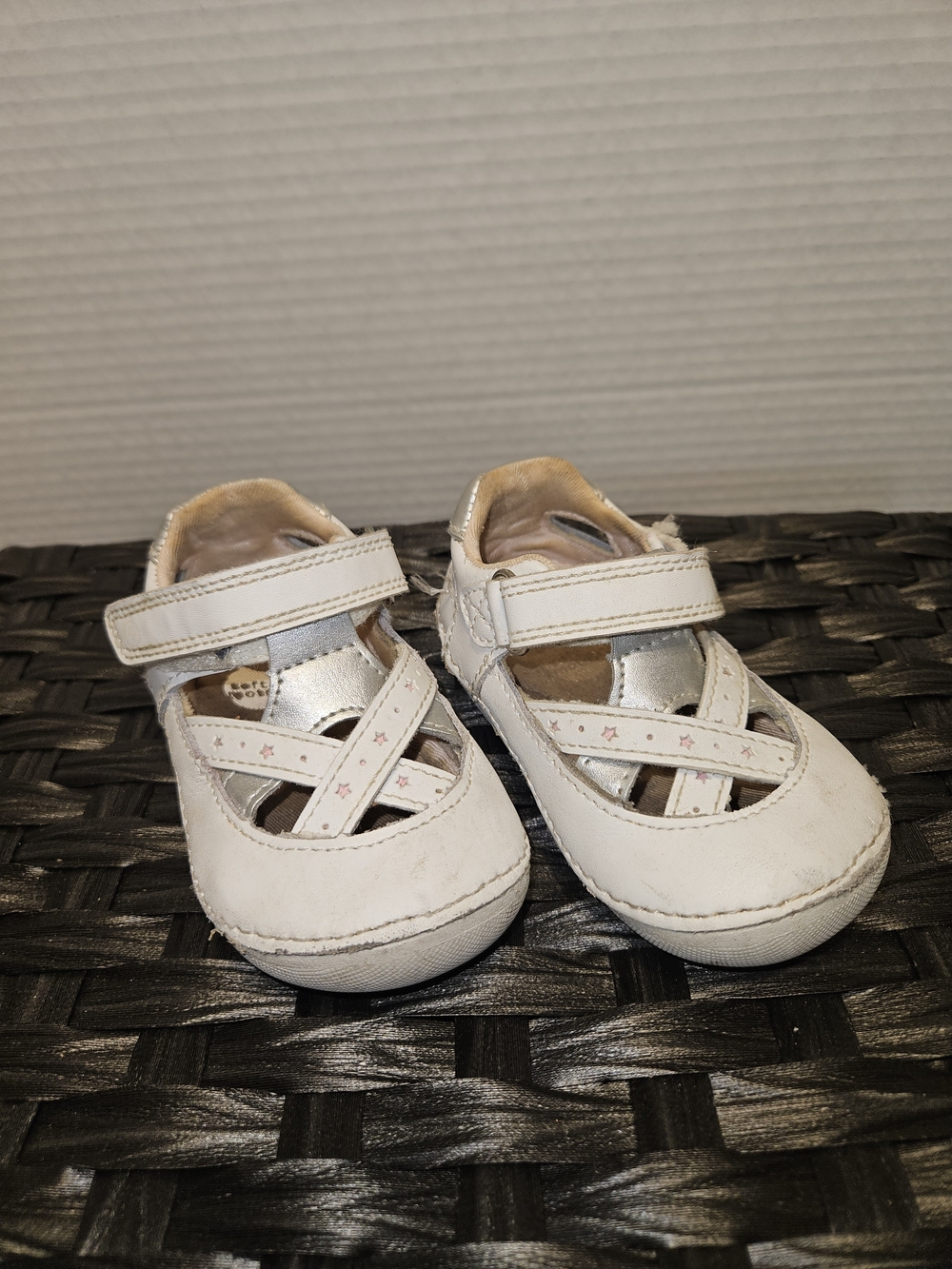 OshKosh B'gosh White and Silver Baby Mary Jane Sandals